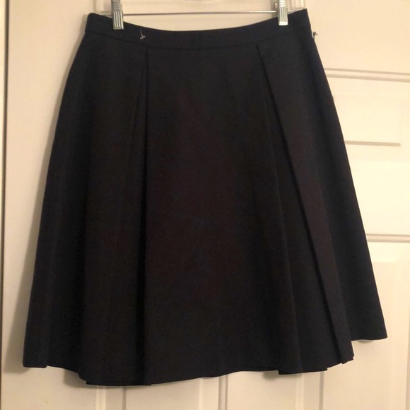 Vince Camuto Dresses & Skirts - Vince Camuto Essential A-Line Skirt